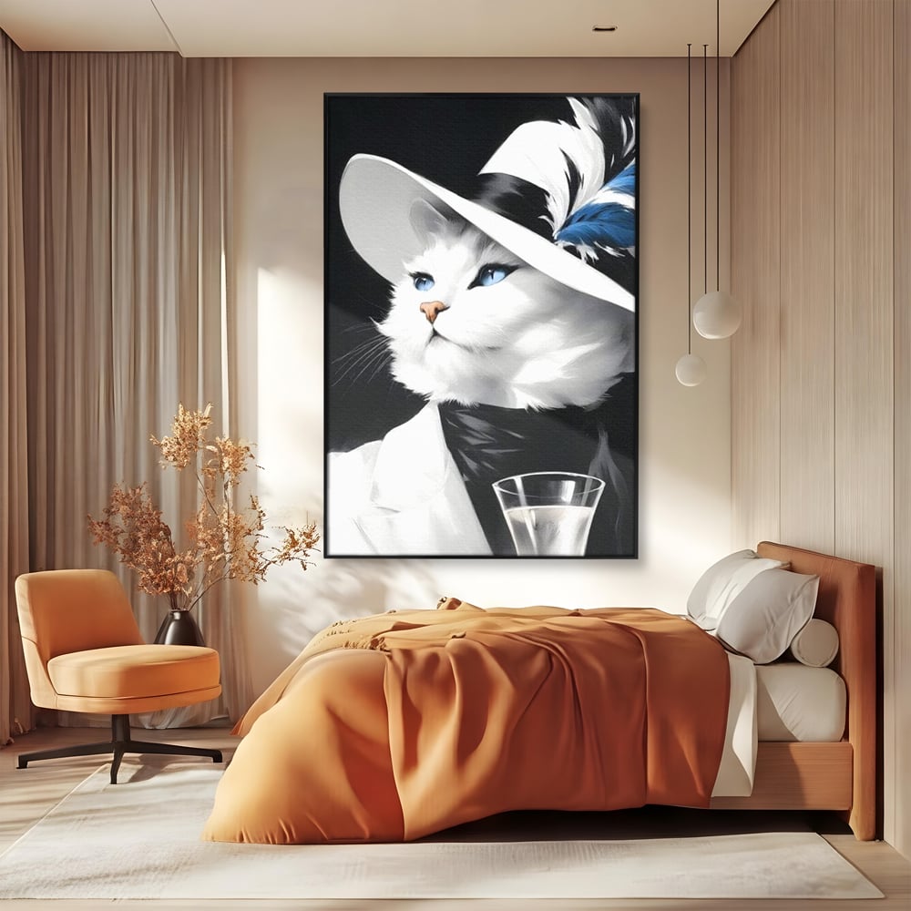 Tablou canvas cu tablou canvas cu pisica aristocrata purtand palarie, in rama de aluminiu negru, pe perete intr-un dormitor